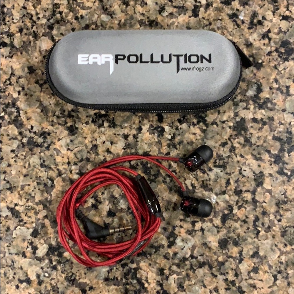 Ear Pollution Earbuds